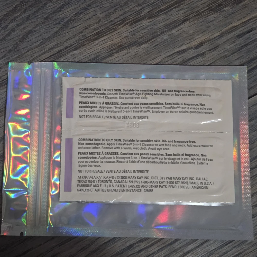 Mary Kay Skincare Duo for Combination to Oily Skin - Picture 3 of 3